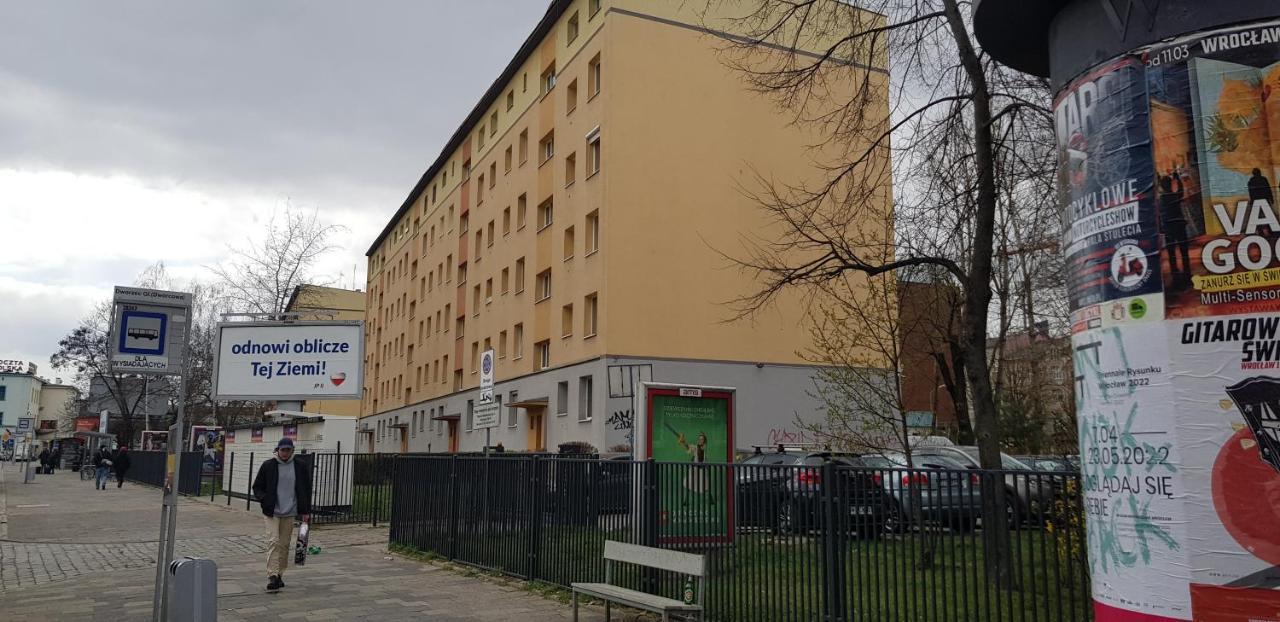 Mieszkanie Jednopokojowe, Ul Dworcowa, Centrum, Parking Gratis!!! 弗罗茨瓦夫 外观 照片